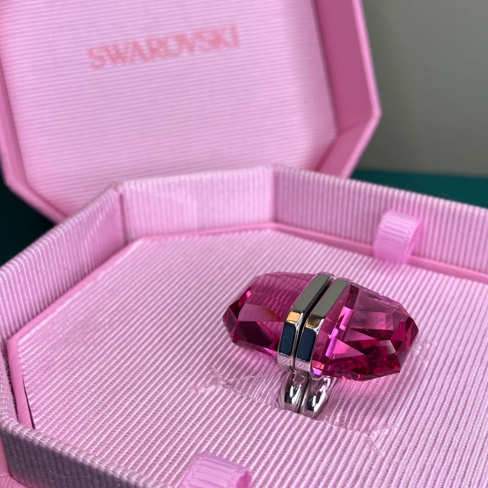 Swarovski Lucent Pink Ring Magnetic Rhodium Plated 5.5 NIB